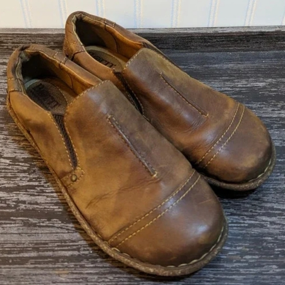 Born |Womens Brown Leather Slip On Comfort Shoes Neutral Boho Casual Sz.9.5